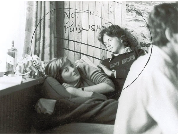 Princess Diana kuschelt 1979 oder 1980 im Skiurlaub mit einem Fremden