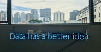 franki-chamaki-682112-unsplash